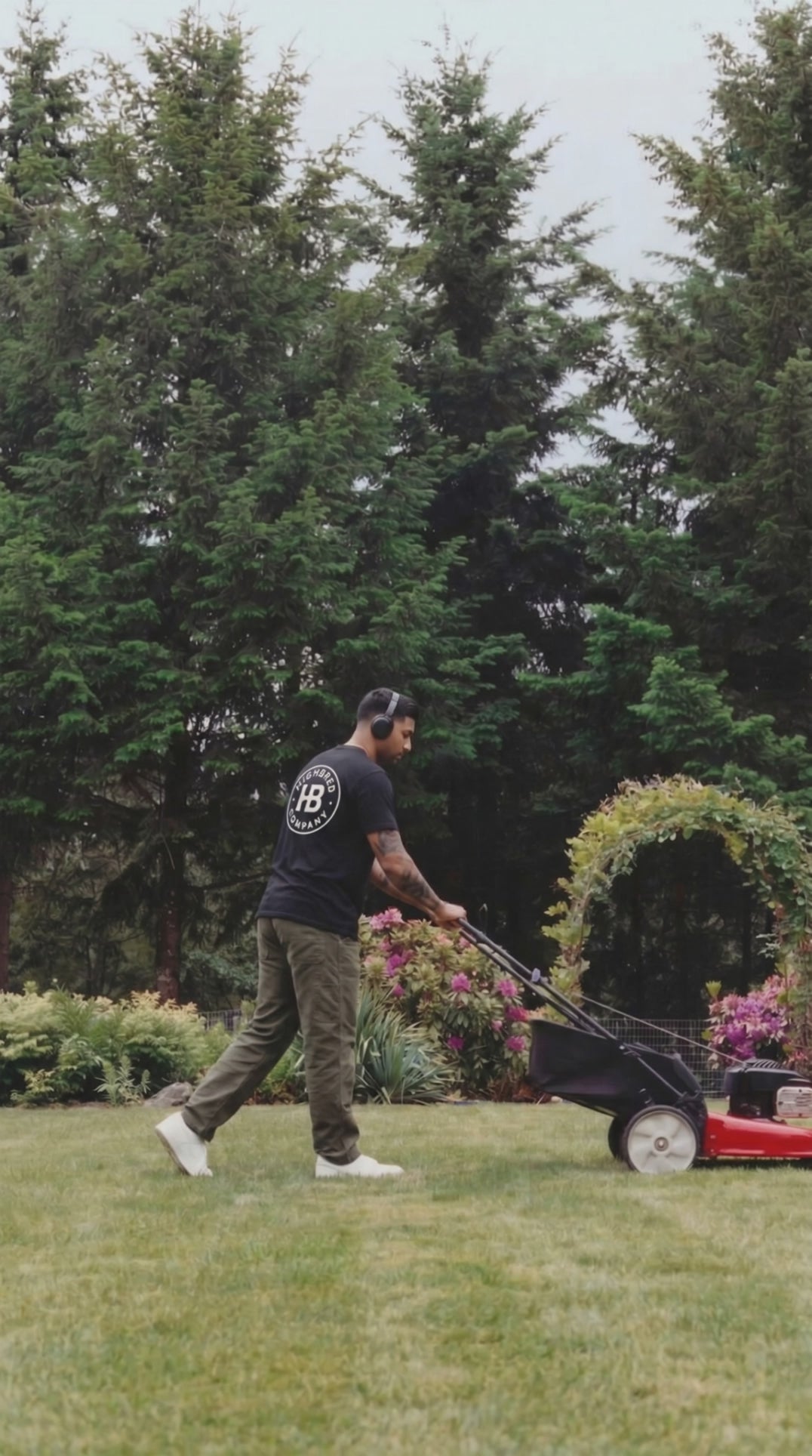 HB Signature Badge Tee